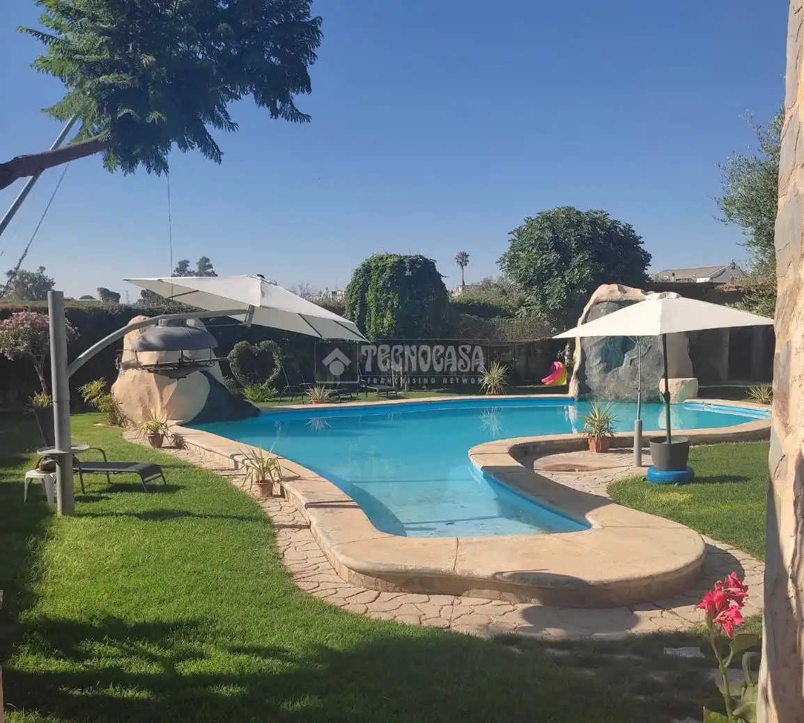 Swimming pool of Country homes for sale in Marchena  with Air Conditioner and Swimming Pool
