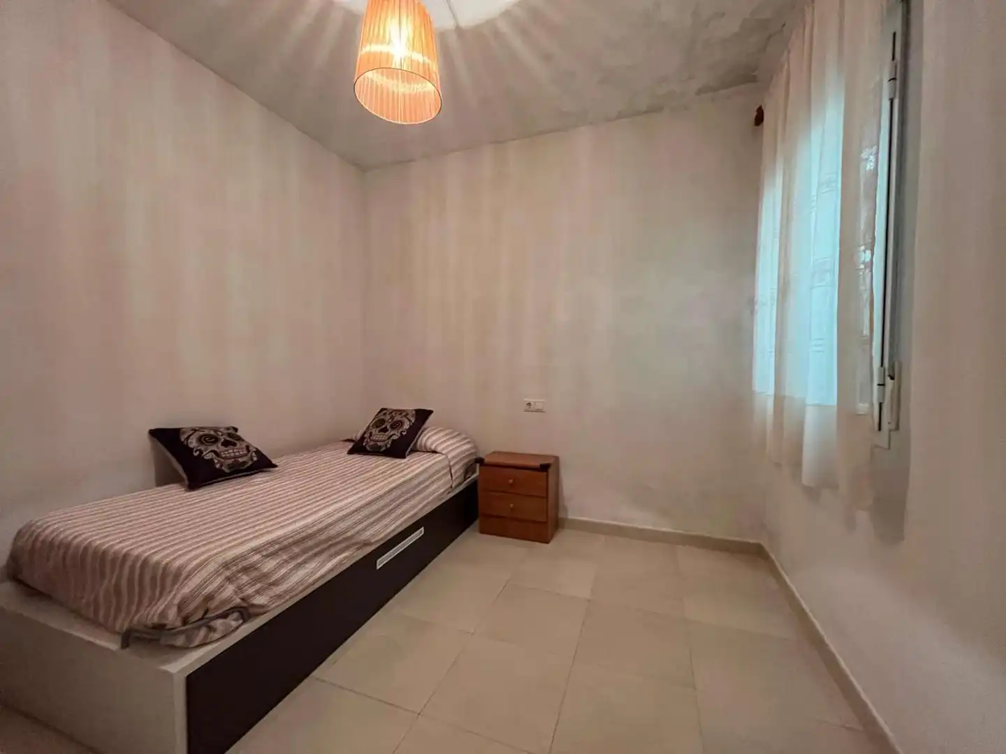 Dormitori de Apartament en venda en Cuevas del Almanzora amb Aire condicionat, Terrassa i Moblat