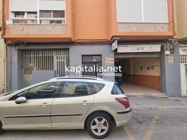 Locale commerciale in vendita a Sant Josep - Zona Hospital