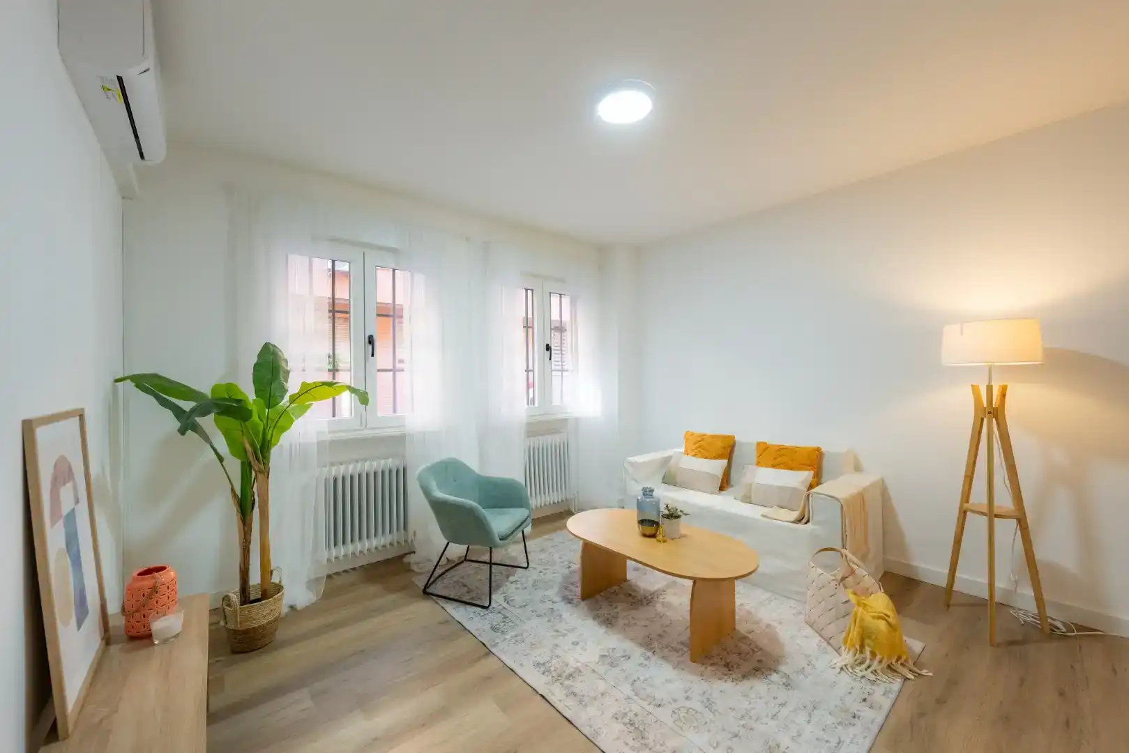 Sala d'estar de Pis en venda en Las Rozas de Madrid amb Aire condicionat, Jardí privat i Forn