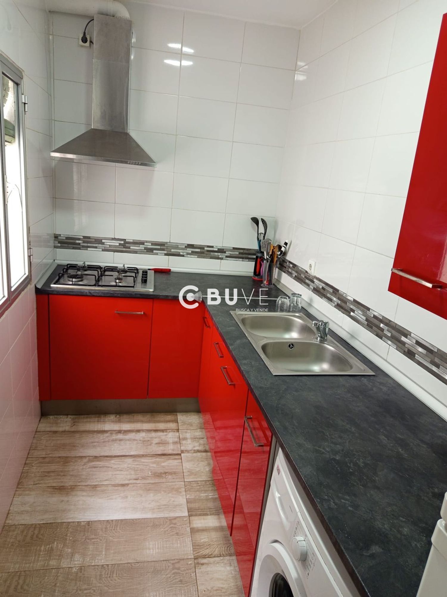 Kitchen of Flat for sale in  Sevilla Capital  with Air Conditioner, Heating and Terrace