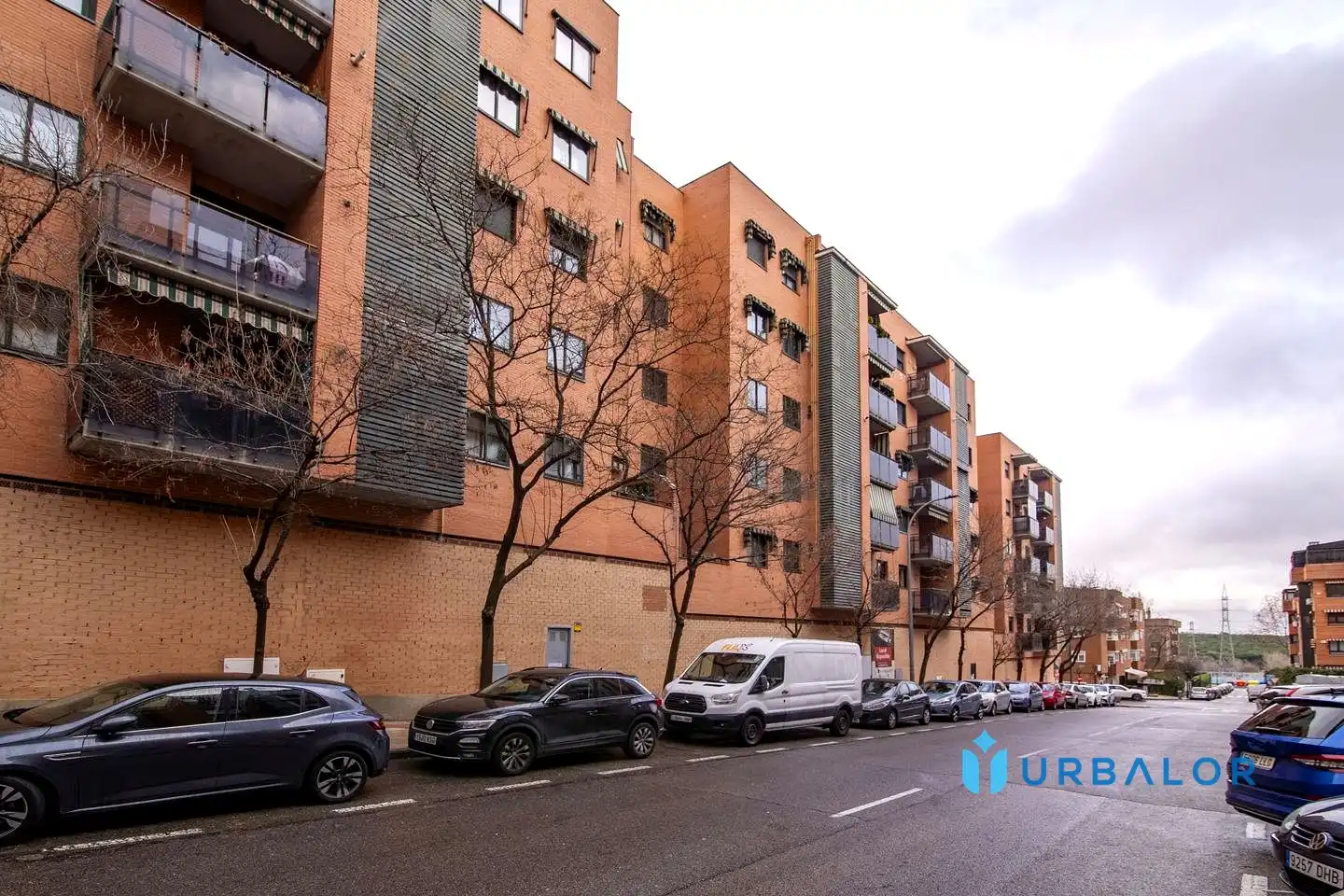 Vista exterior de Local en venta en Alcorcón