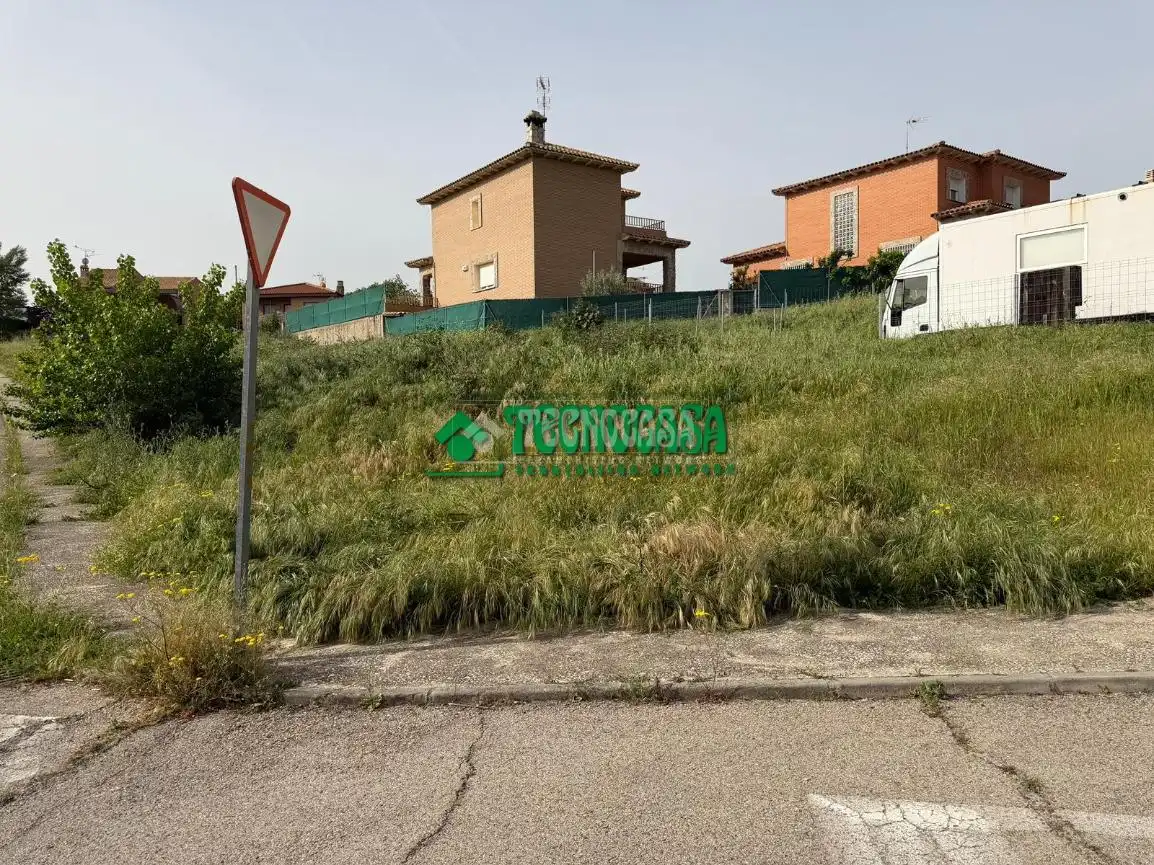Wohnbaugrundstück zum Verkauf in Méntrida, imagen 5