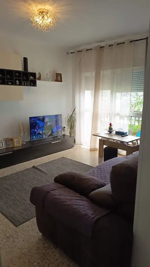 Wohnzimmer von Wohnung zum Verkauf in Castilleja de la Cuesta mit Klimaanlage, Heizung und Balkon