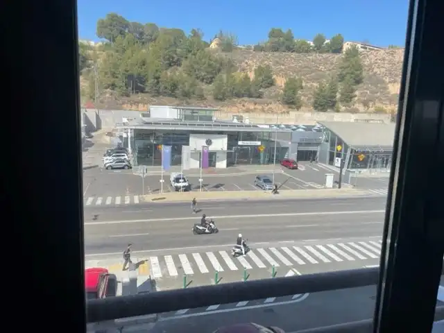 Vista exterior de Oficina de alquiler en Lleida con Aire acondicionado