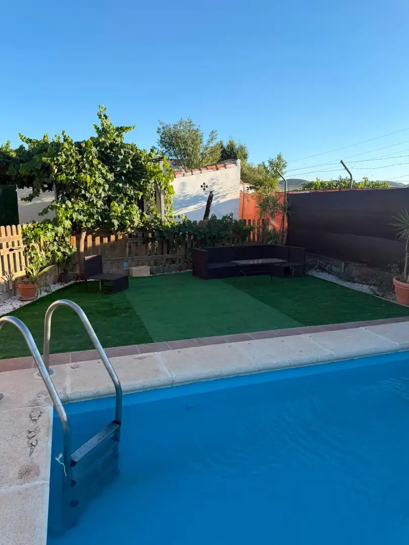 Piscina de Finca rústica en venda en Antequera amb Aire condicionat, Calefacció i Jardí privat
