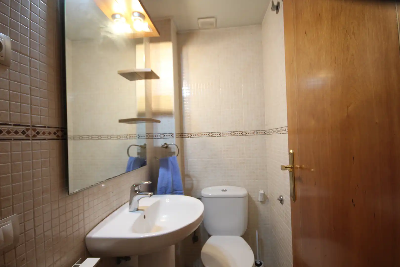Baño de Casa adosada en venta en Lliçà d'Amunt con Calefacción, Terraza y Horno