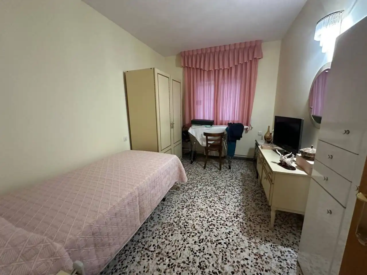 Habitación de Piso en venta en Montornès del Vallès con Calefacción, Balcón y Alarma