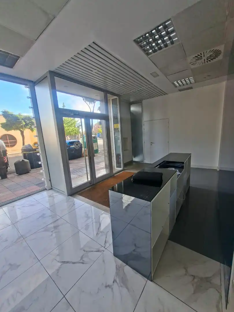 Gewerbefläche zum Verkauf in Calle Reyes Católicos 26, imagen 11
