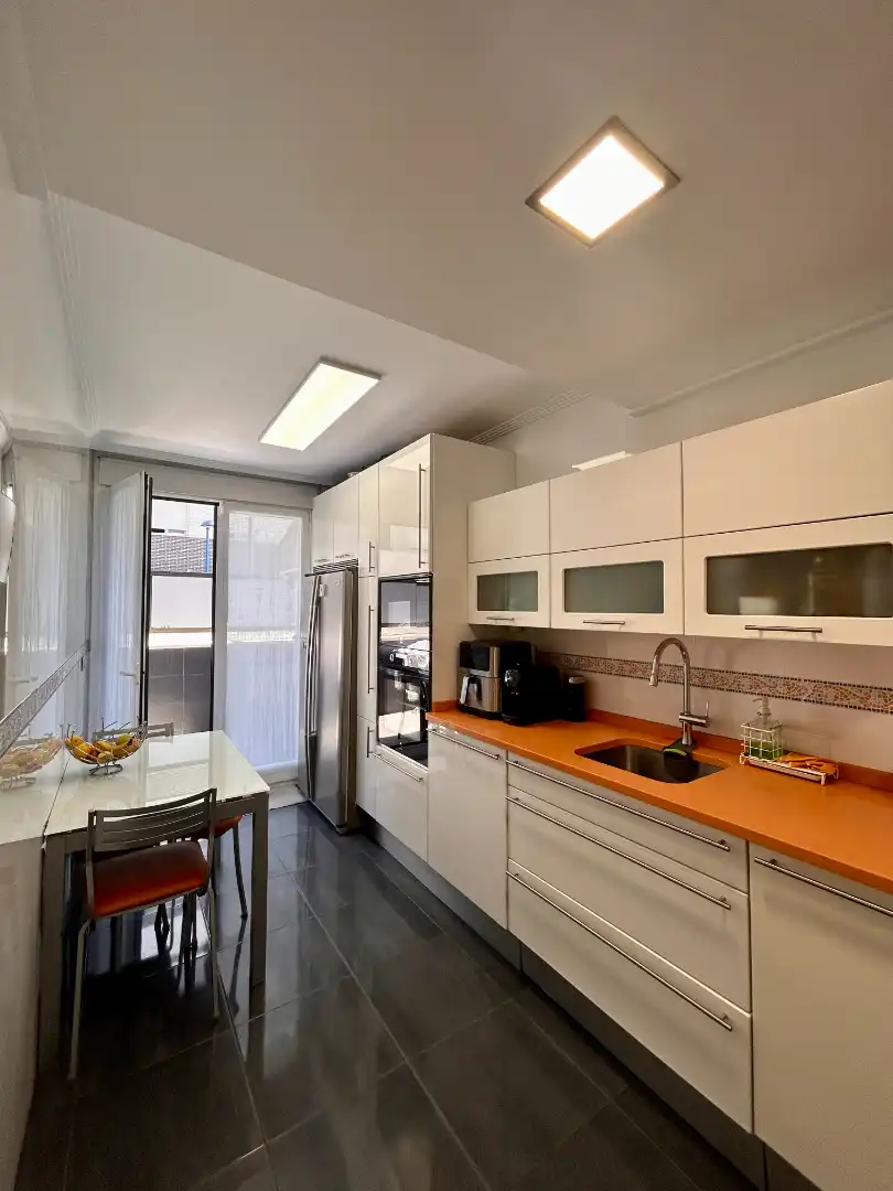 Kitchen of Duplexes for sale in Errenteria  with Heating, Terrace and Storage room