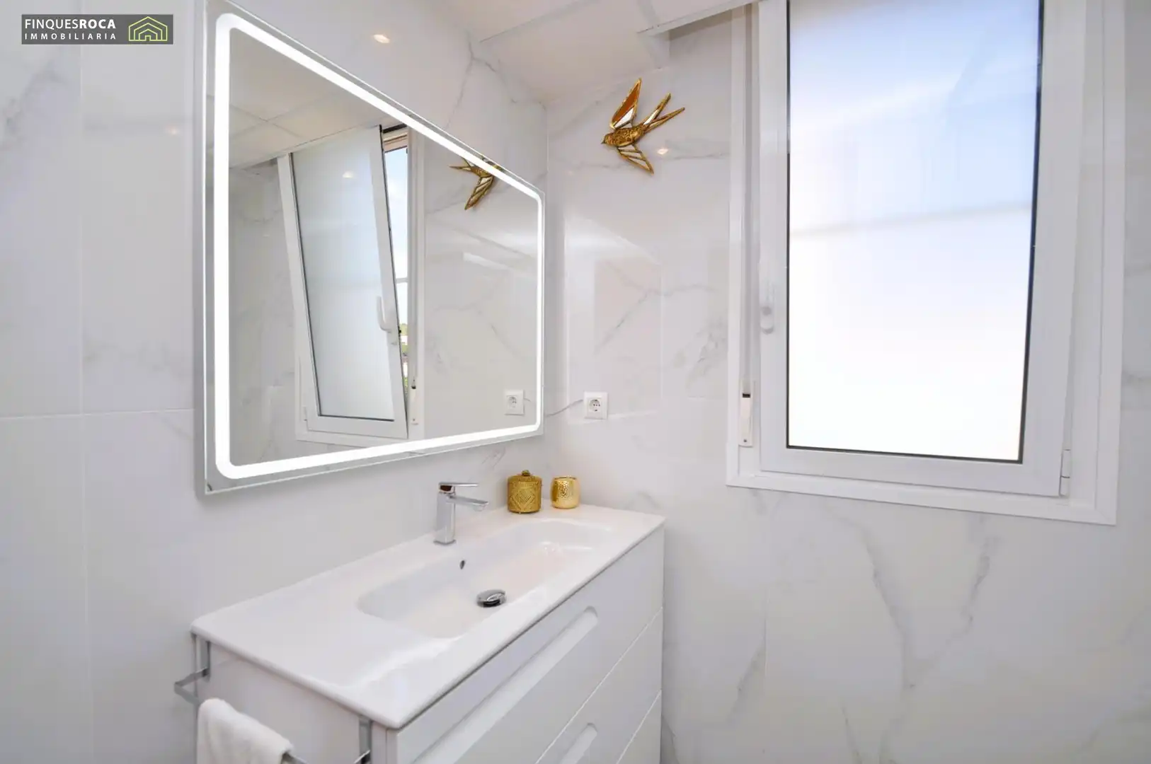 Attic for sale in Avenida JACINT VERDAGUER, El Maset