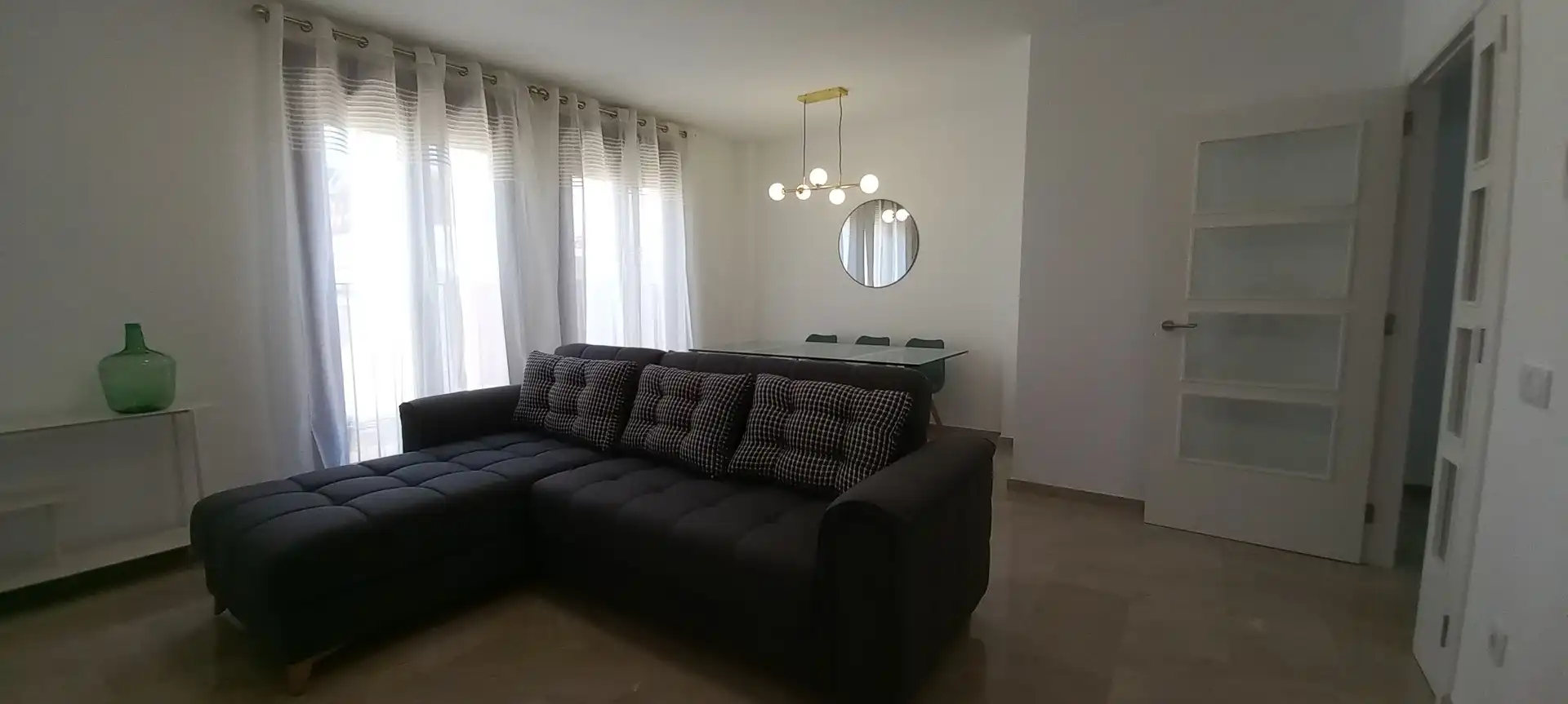 Sala d'estar de Casa adosada en venda en Quart de Poblet amb Terrassa