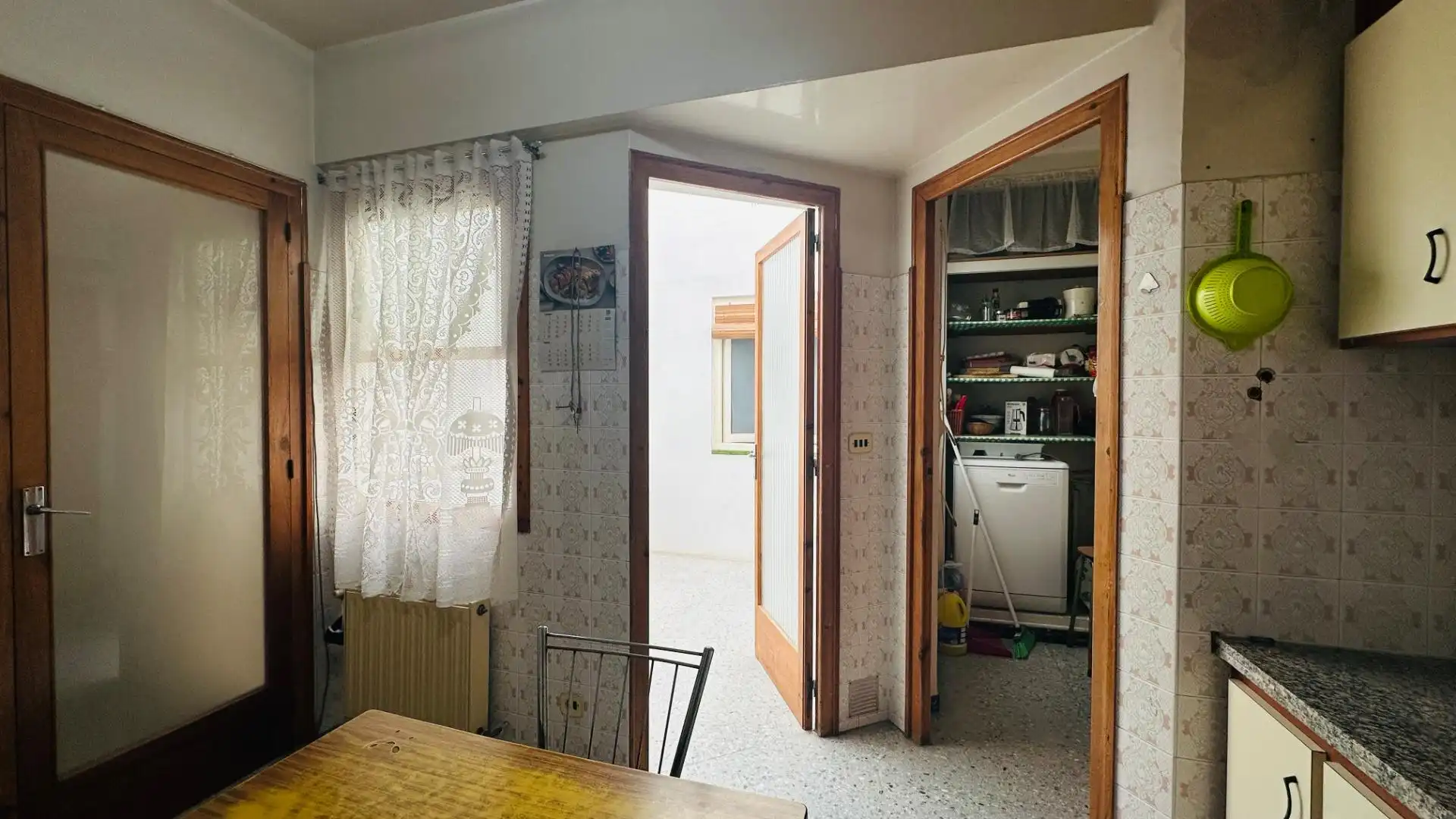Cuina de Casa o xalet en venda en Amposta amb Aire condicionat, Calefacció i Moblat