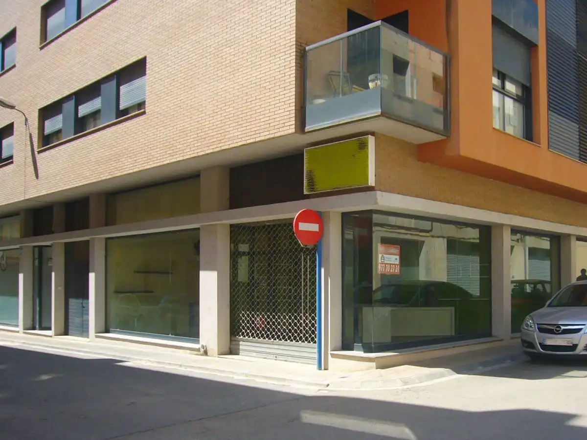Local commercial à vendre à Calle Gongora
