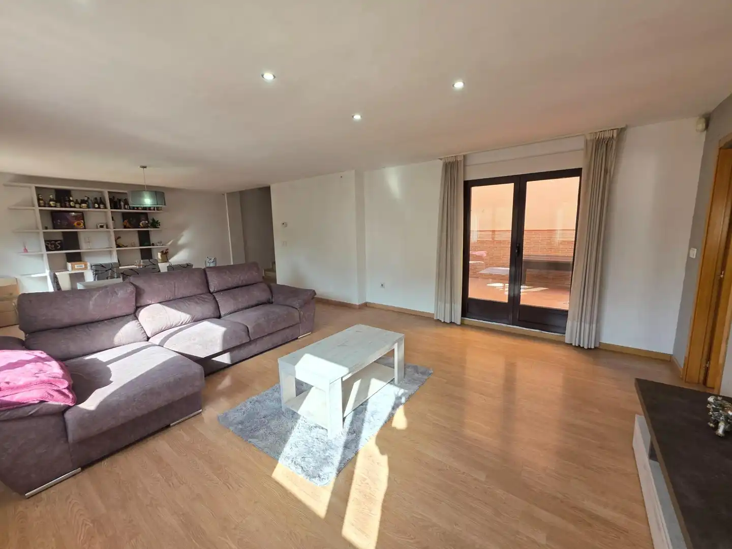 Sala de estar de Casa adosada en venta en Ibi con Terraza, Trastero y Balcón