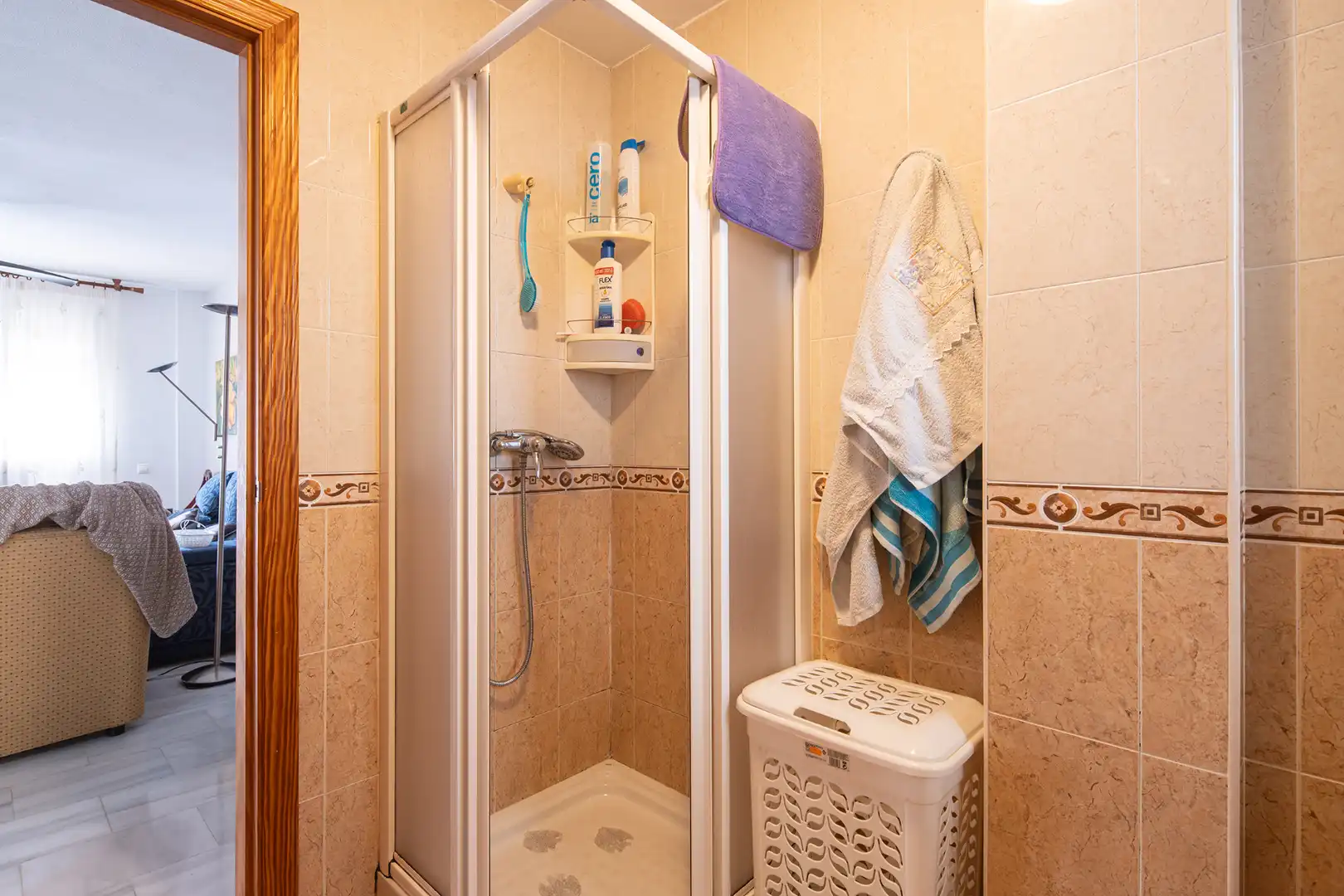 Baño de Casa adosada en venta en Cenes de la Vega con Aire acondicionado, Calefacción y Terraza
