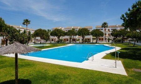Photo 5 of Apartment for sale in La Barrosa, Chiclana de la Frontera