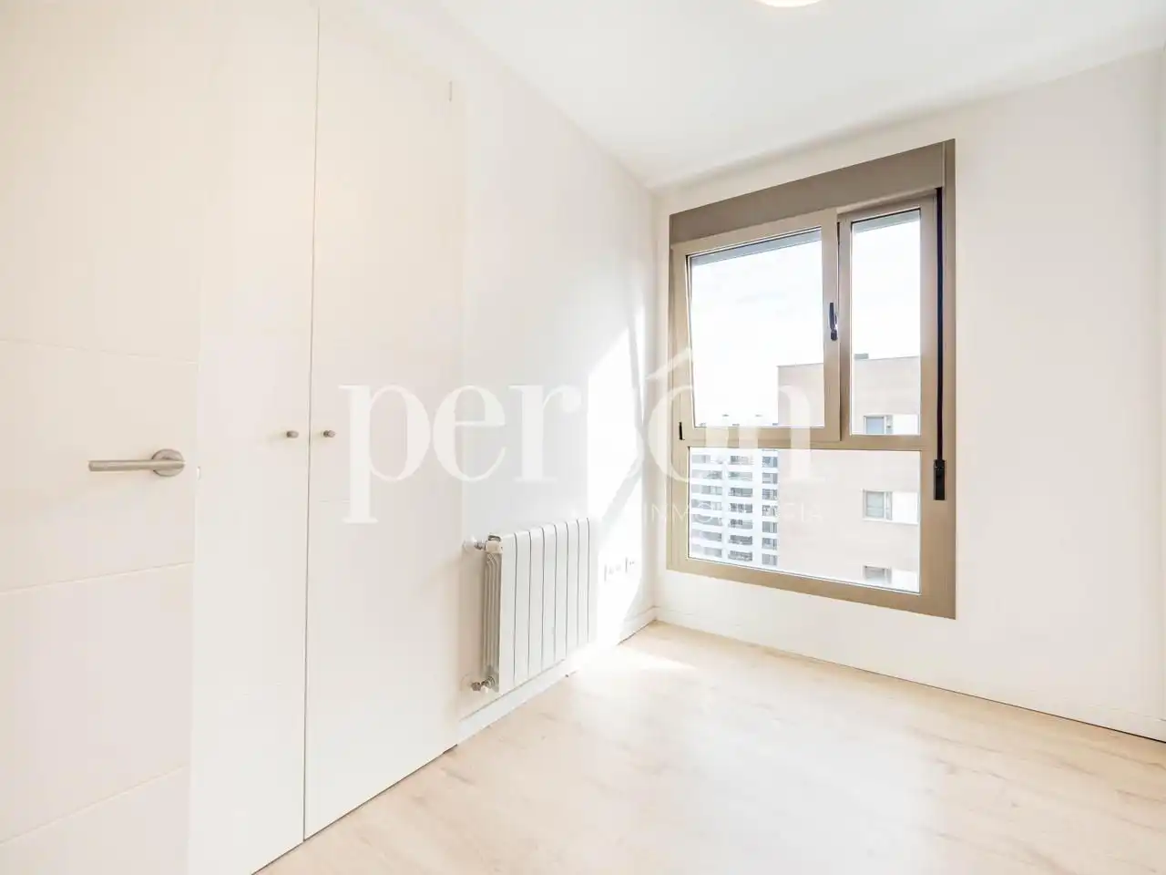 Habitación de Piso en venta en Valencia con Aire acondicionado, Calefacción y Balcón