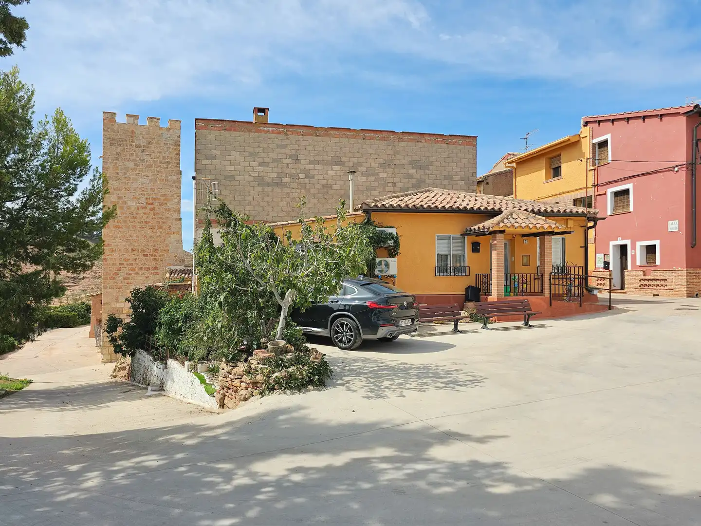 Vista exterior de Casa o chalet en venta en Torralba de Ribota con Jardín privado