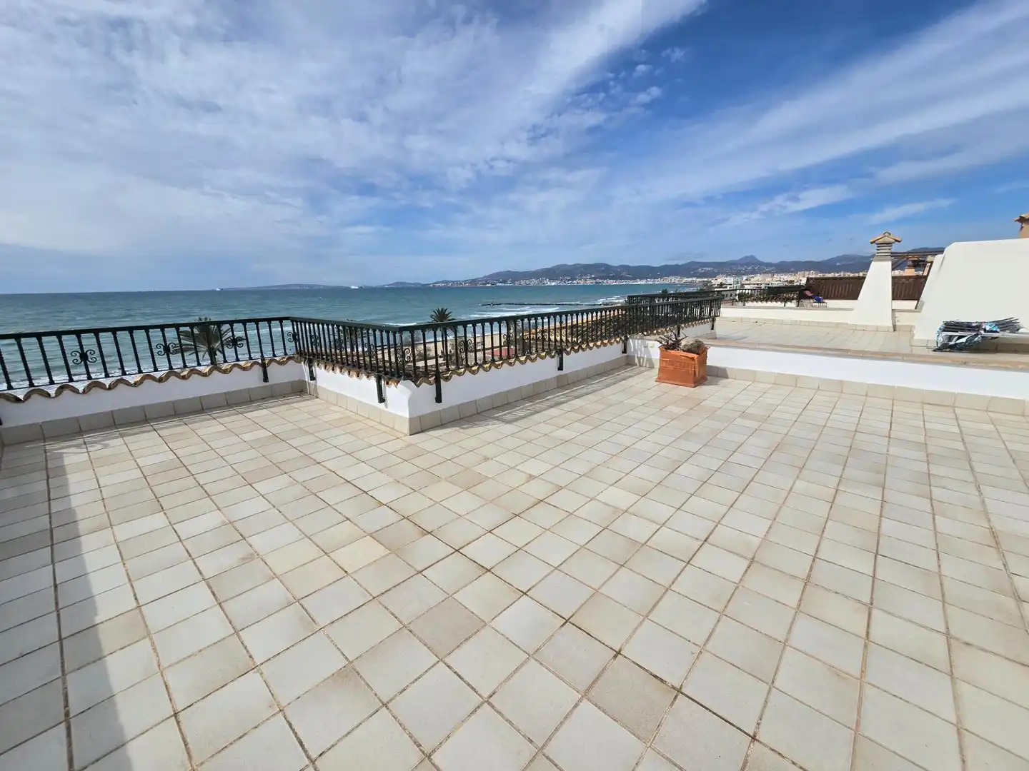 Terrassa de Pis de lloguer en  Palma de Mallorca amb Calefacció, Parquet i Terrassa