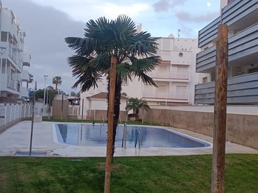 Wohnung mit Pool zum Verkauf in Zona Carrefour