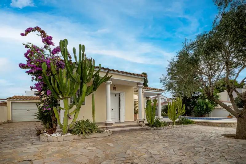 Chalet en venta en Peni, imagen 25
