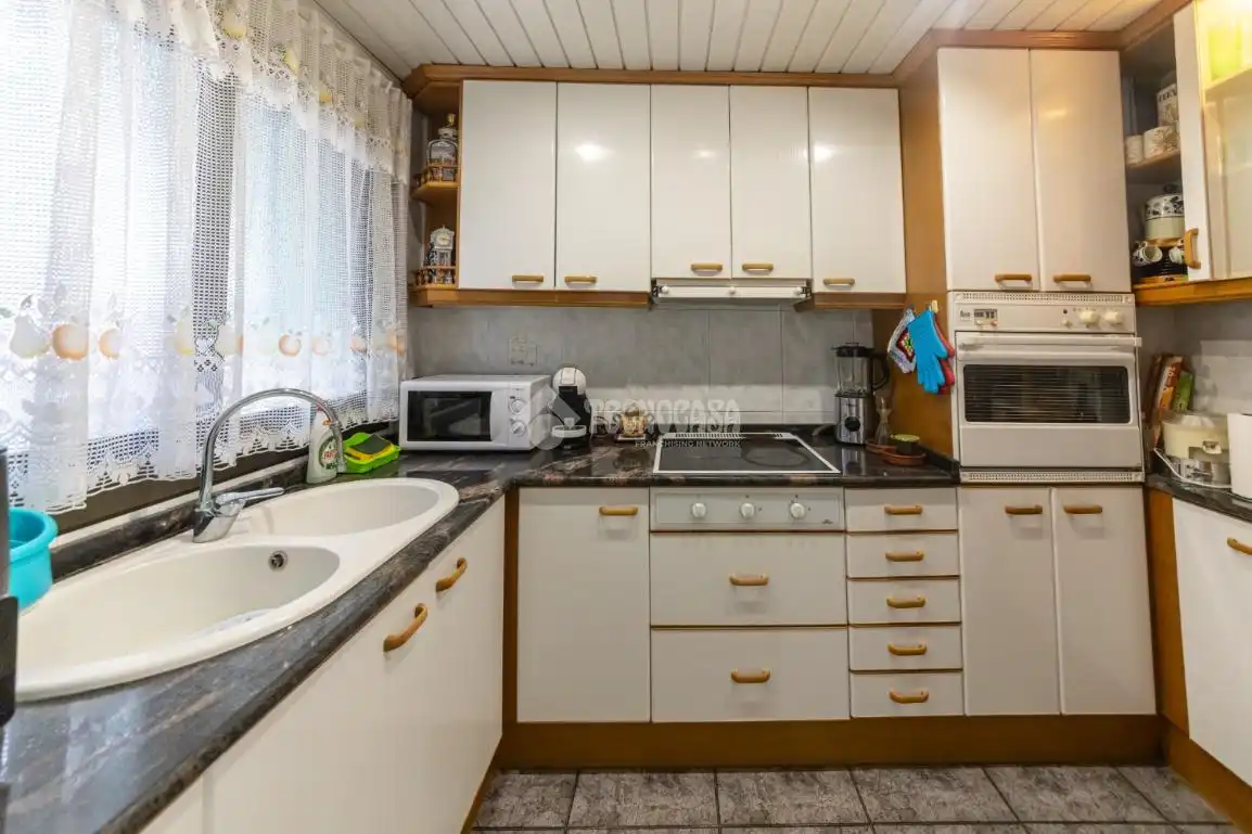 Küche von Wohnung zum Verkauf in Cubelles mit Balkon