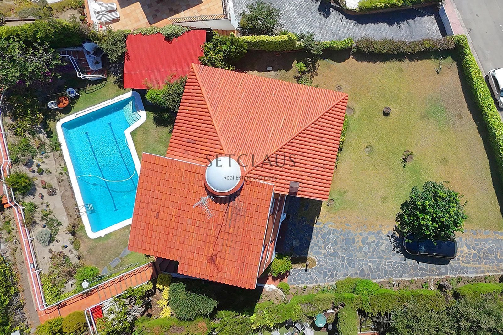 Vista exterior de Casa o xalet en venda en Teià amb Calefacció, Jardí privat i Parquet