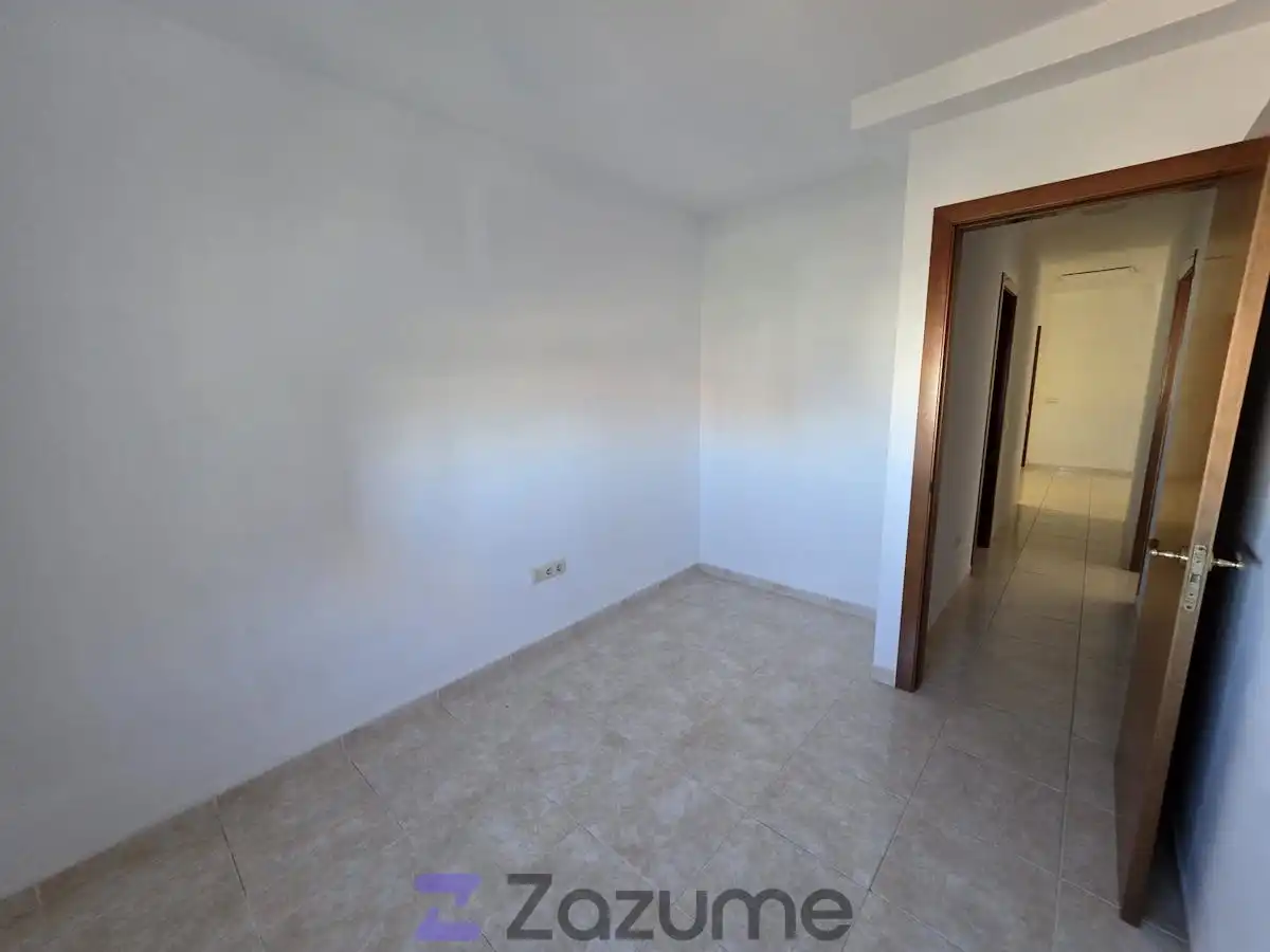 Habitación de Piso de alquiler en Santa Cruz de Tenerife con Terraza, Horno y Lavadora