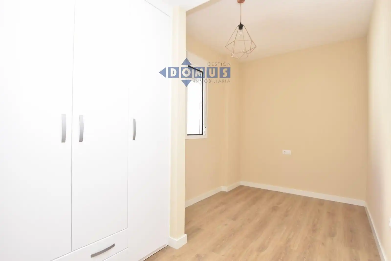 Bedroom of Flat for rent in Ronda  with Air Conditioner and Terrace