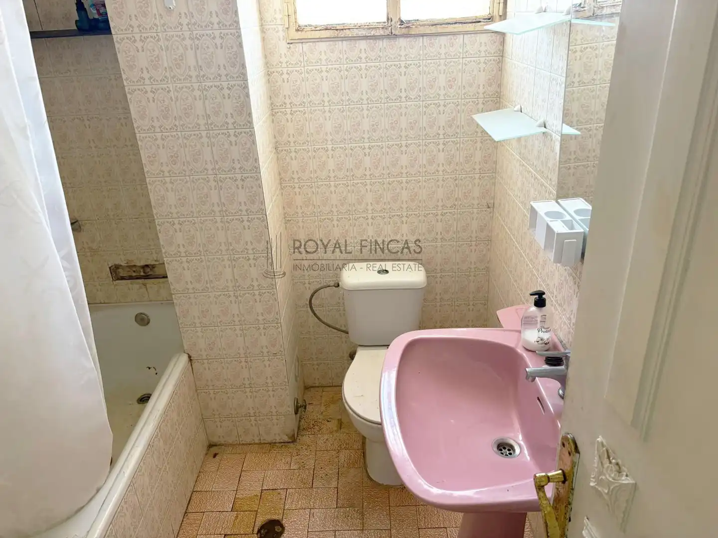 Bany de Pis en venda en Benalmádena
