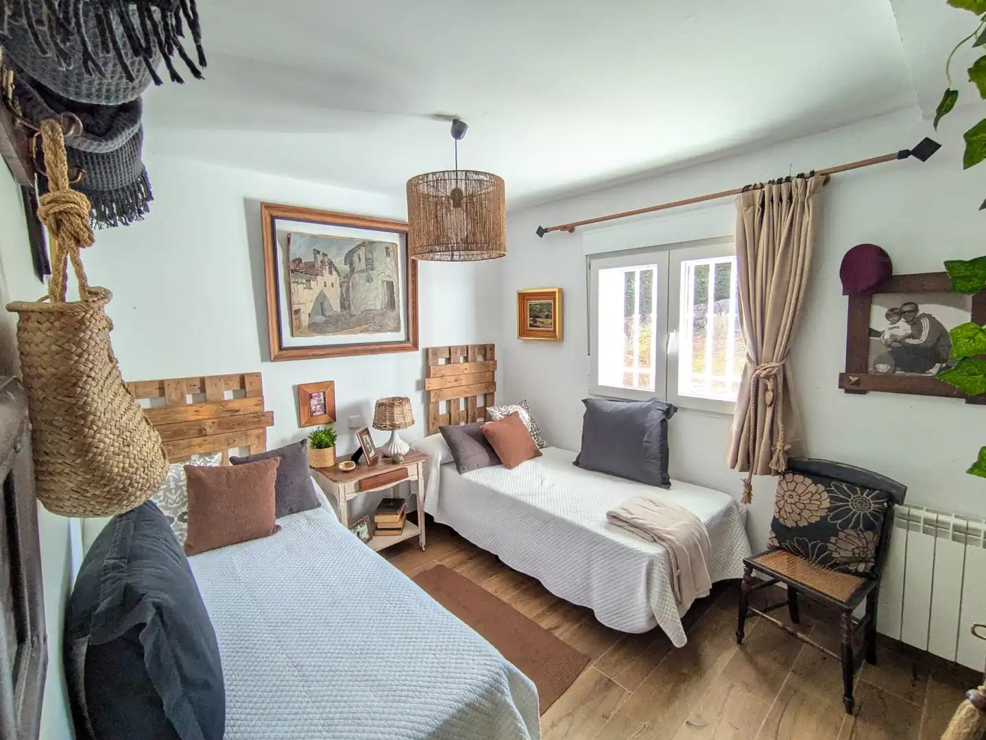 Habitación de Casa o chalet en venta en Santa María de la Alameda con Calefacción, Jardín privado y Amueblado