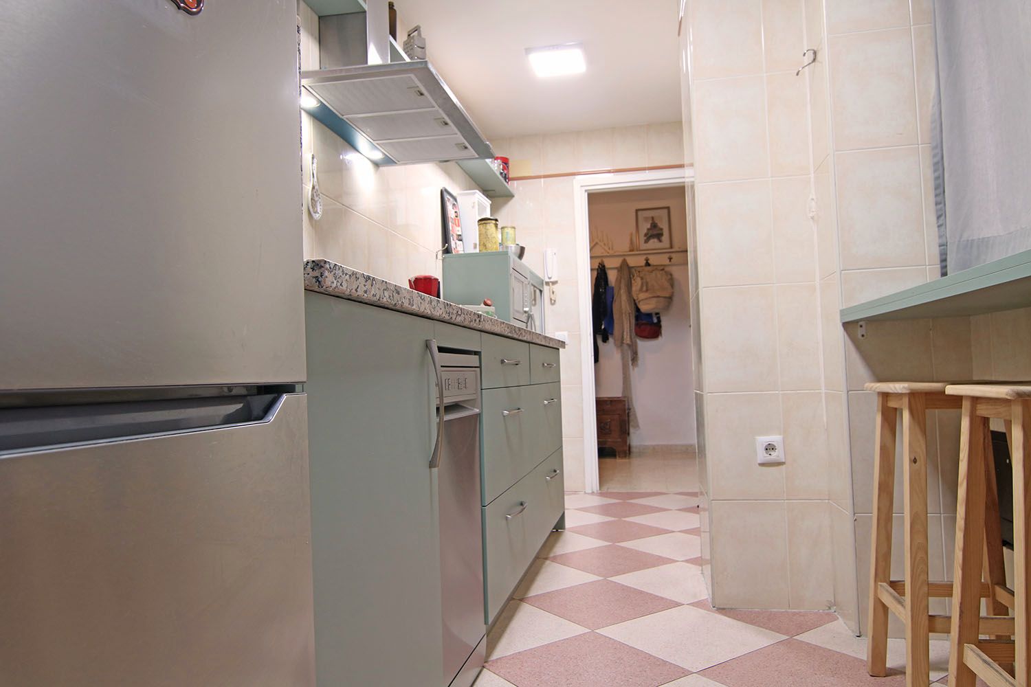 Kitchen of Flat for sale in Alcalá de Guadaira  with Air Conditioner and Balcony