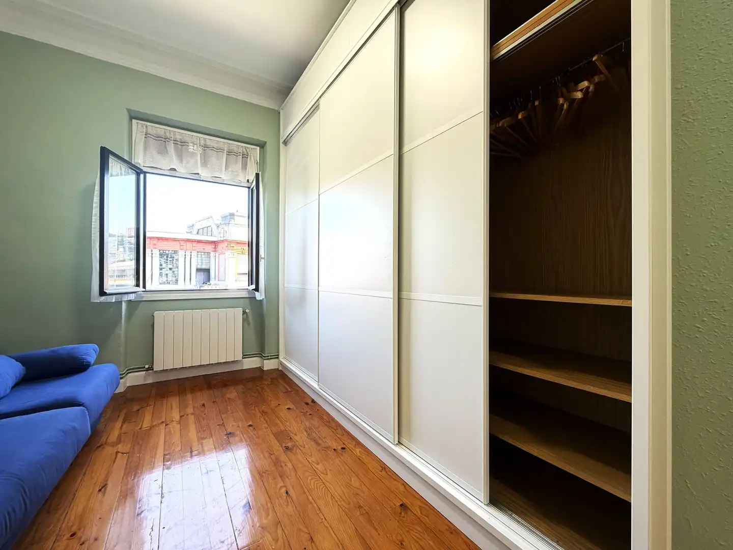 Piso con terraza en venta en Muelle Marzana, imagen 19