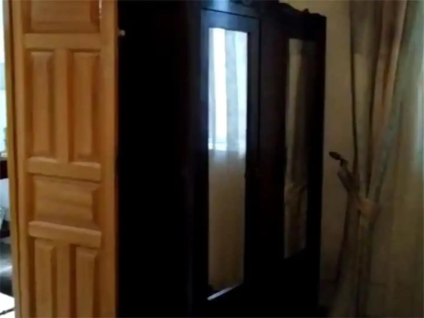 Dormitori de Casa adosada en venda en Torrejoncillo amb Jardí privat