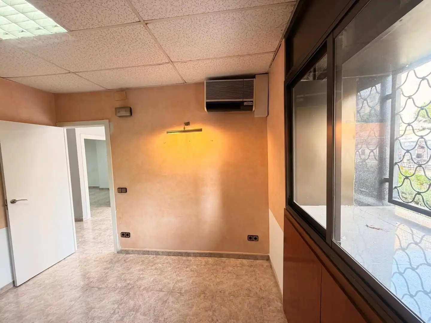 Local comercial en venda a Les Roquetes, imagen 11
