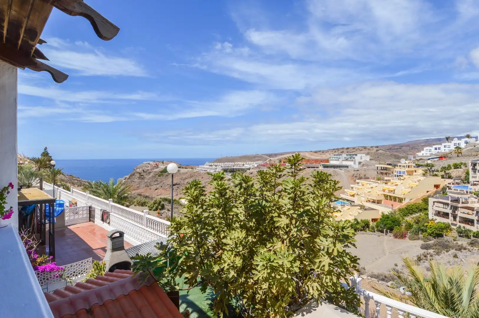 Außenansicht von Maisonette zum Verkauf in Mogán mit Klimaanlage, Privatgarten und Terrasse