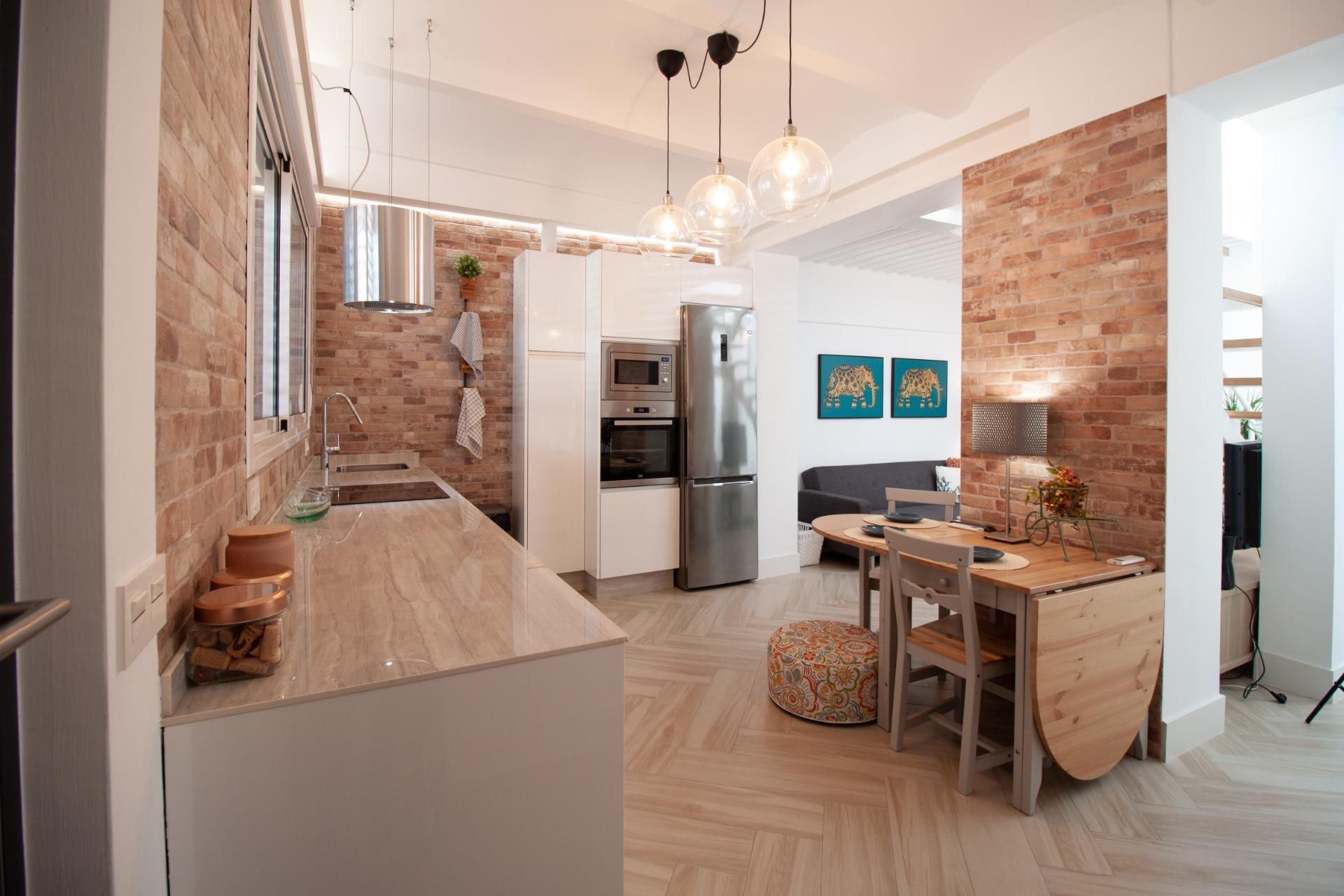 Kitchen of House or chalet to rent in  Sevilla Capital  with Air Conditioner, Heating and Terrace