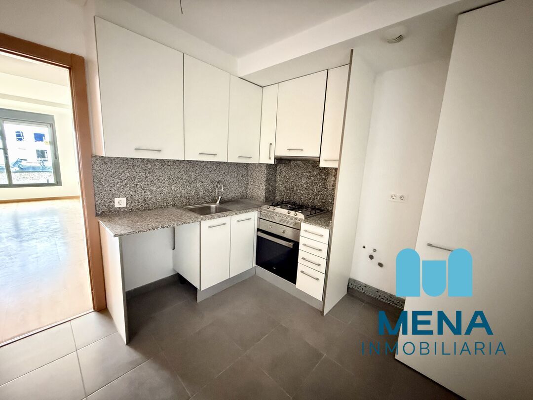 Cuina de Pis en venda en Santander amb Calefacció i Traster