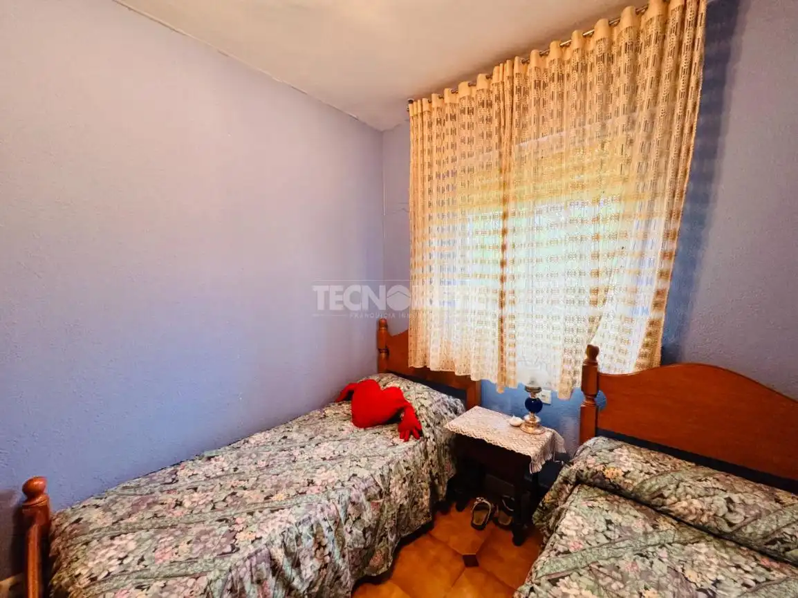 Dormitori de Casa o xalet en venda en San Román de los Montes