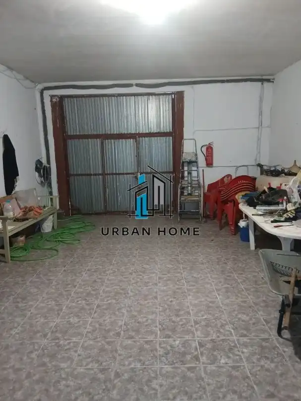 Casa o xalet en venda en León Capital  amb Calefacció i Jardí privat