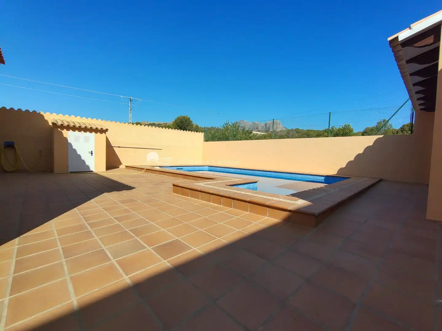 Piscina de Casa o xalet en venda en L'Alfàs del Pi amb Calefacció, Jardí privat i Terrassa