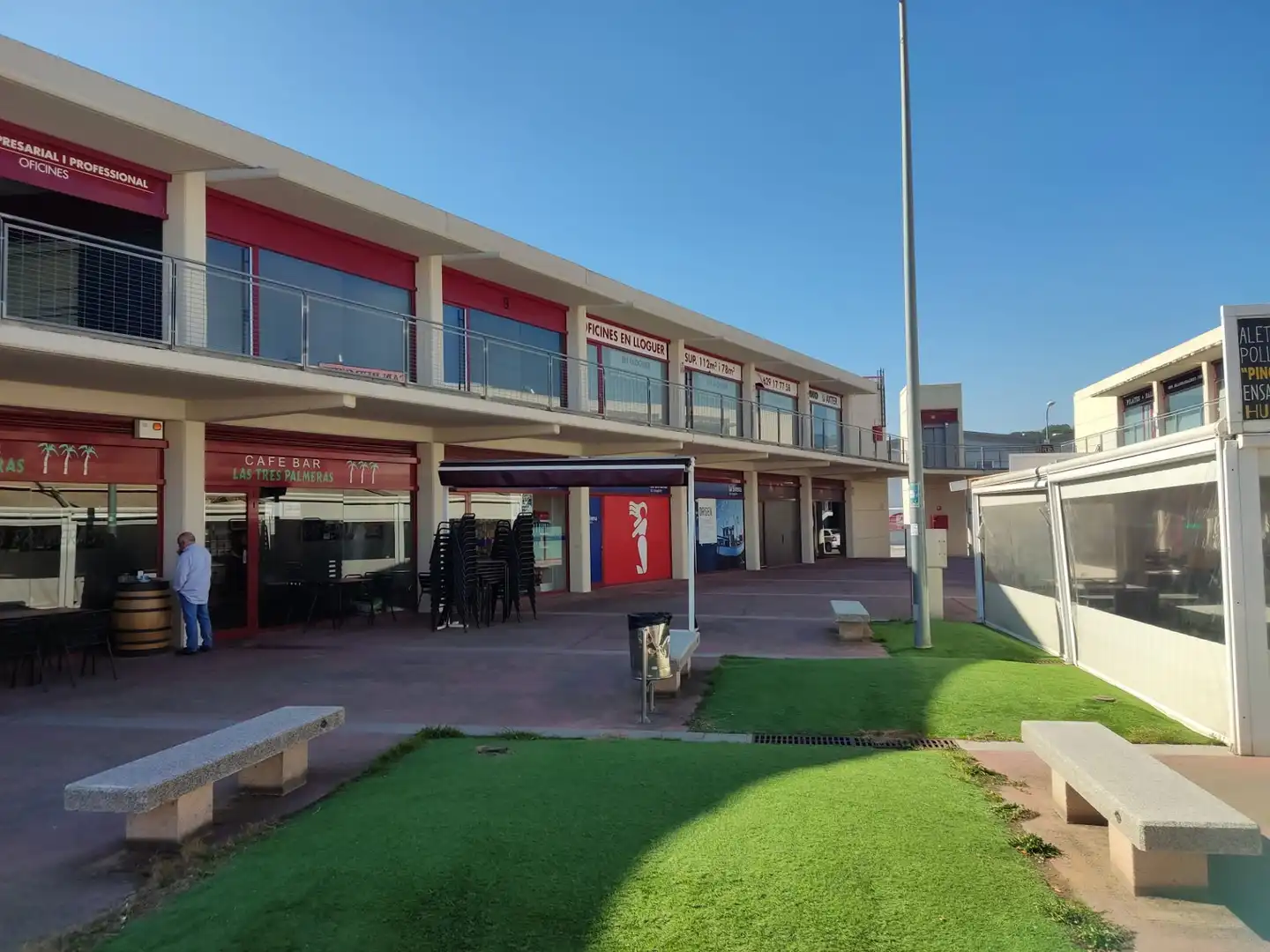 Vista exterior de Oficina de lloguer en La Garriga amb Aire condicionat, Calefacció i Internet
