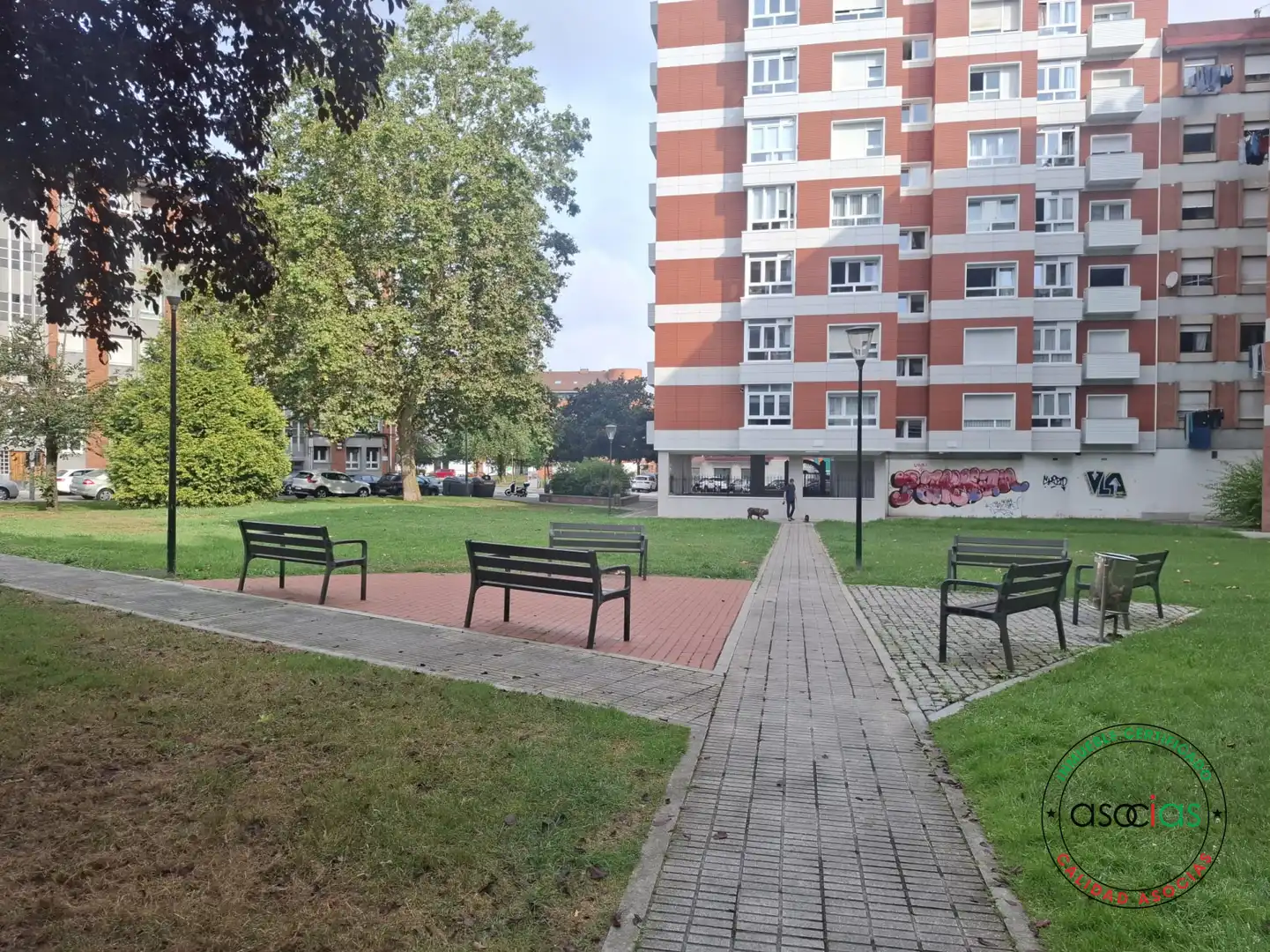 Vista exterior de Piso en venta en Gijón  con Calefacción, Parquet y Trastero