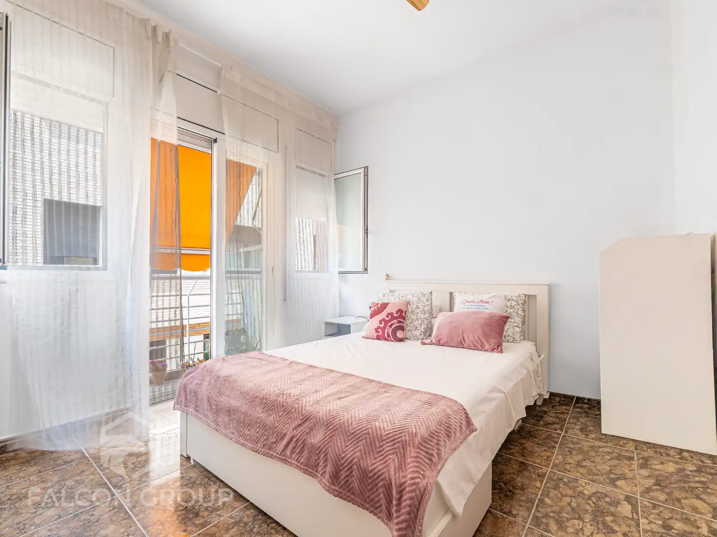 Schlafzimmer von Wohnung zum Verkauf in Vilanova i la Geltrú mit Heizung, Terrasse und Abstellraum