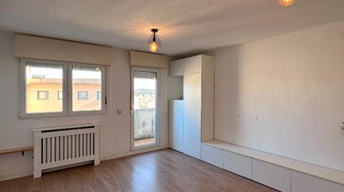 Foto 3 de Dúplex en venta en Avenida de la Ilustración, 106, Velilla de San Antonio, Madrid