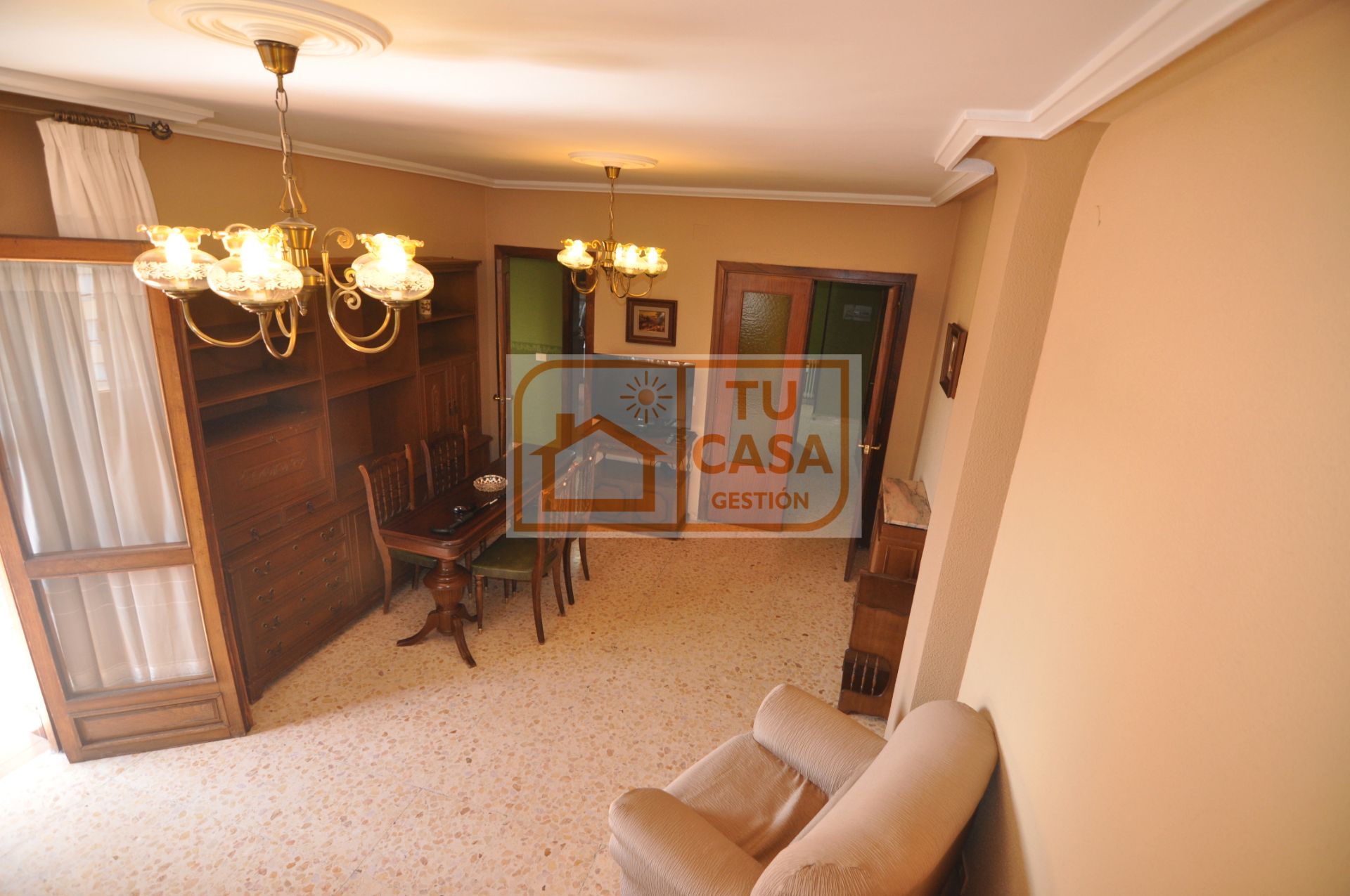 Sala de estar de Piso de alquiler en Cáceres Capital con Calefacción, Terraza y Amueblado