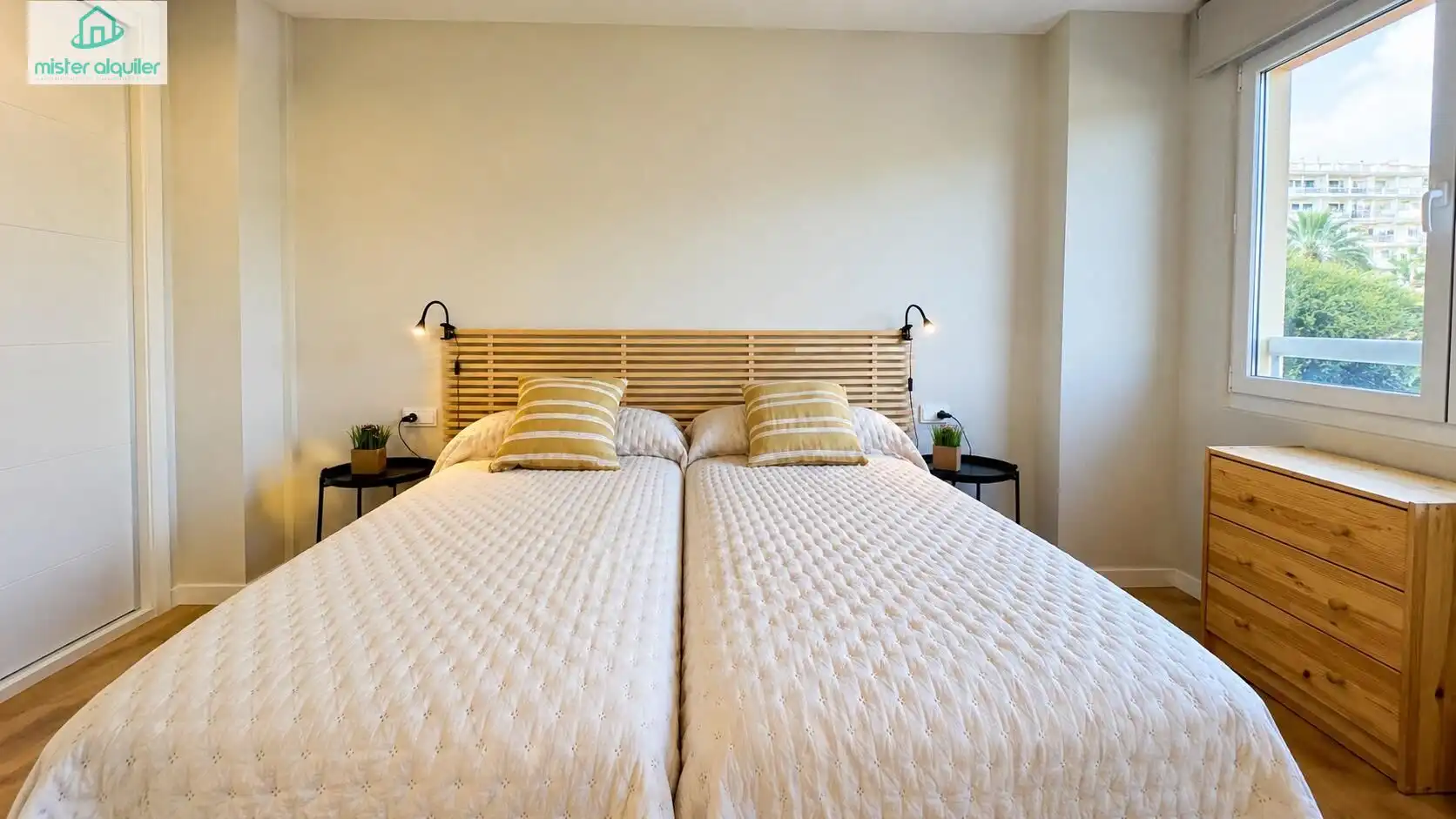 Bedroom of Apartments for rent in El Campello  with Air Conditioner, Heating and Private garden