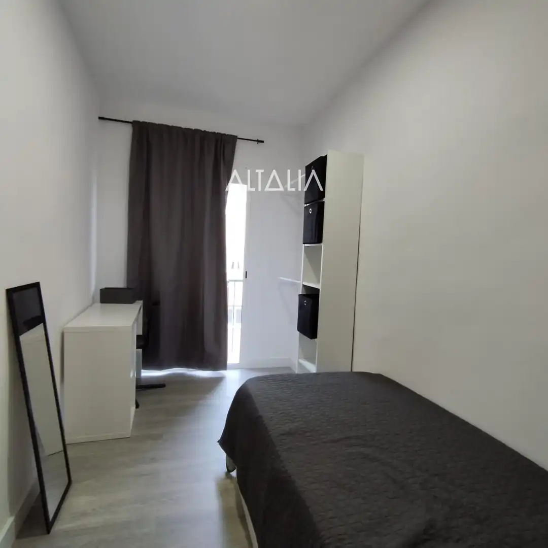 Bedroom of Flat for rent in Cuenca  with Heating and Furnished