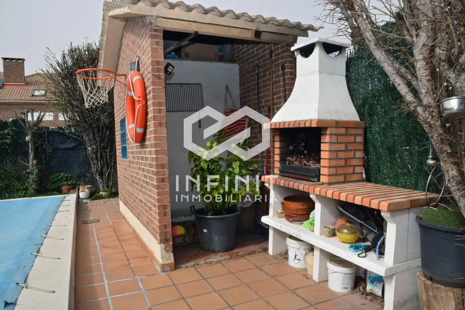 Casa adosada en venta en Villanueva de la Torre